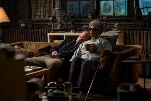 好闺蜜排排坐 《死侍2》新片场照公开
