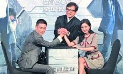 电影《逆时营救》首映礼：霍建华和杨幂PK掰手腕