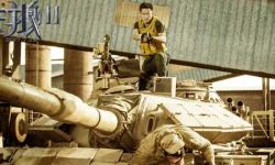 电影《战狼2》发布坦克漂移特辑 吴京亲身上阵漂到漏油