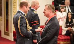 诺兰获颁大英帝国司令勋章，剑桥公爵威廉王子授勋 