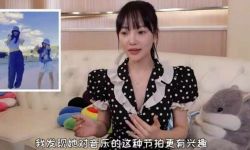 李小璐晒女儿练舞，8岁甜馨苦练马步太崩溃？痛苦表情似贾乃亮 