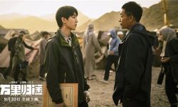 国庆档“五虎”集体定档， 新主流电影成主角