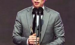 刘在锡连续11年获得“年度艺人”第一名，作为“国民MC”的人气不变