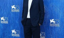 美国电影导演达米恩·查泽尔将担任第80届威尼斯电影节评委会主席