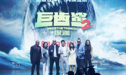 《巨齿鲨2》在上海国际电影节期间举行发布会， 吴京郭帆梦幻联动