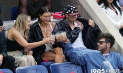 贾斯汀·比伯夫妇观看美网公开赛，二人脸上写满“不开心”