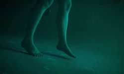 温子仁监制恐怖片《暗泳》明年1月5日北美上映， 你家游泳池底藏着神秘恶灵