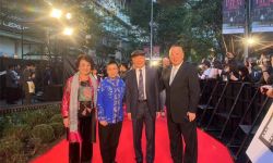 上海四位艺术家走上东京国际电影节红毯，《邯郸记》荣获艺术贡献奖·金鹤奖