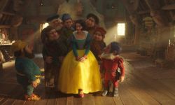 《白雪公主》真人电影首曝剧照 ，七个小矮人亮相