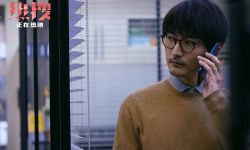 电影《热搜》发布片尾曲《镜中人》MV，导演忻钰坤刻画女性群像
