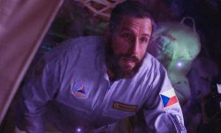 亚当·桑德勒《太空孤航》曝正式预告，3月1日上线