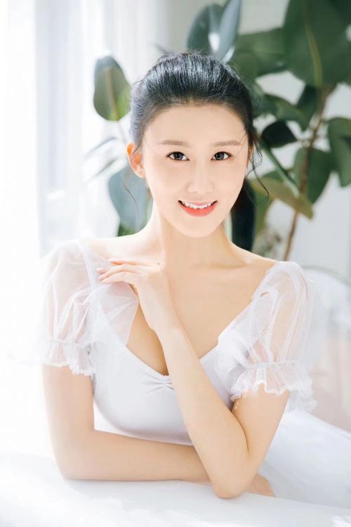 https://img2.danews.cc/upload/images/20250519/f43a0a7d26f92451a54570407db62eb8.jpg