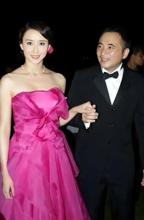 胡静.jpg