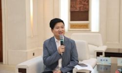 电影《奇幻之家》导演姜大伟分享历下取景趣事