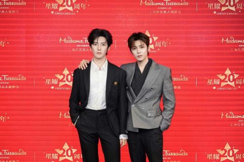 侯明昊首尊蜡像正式入驻上海杜莎夫人蜡像馆  与上海杜莎20周年共赴星耀时刻